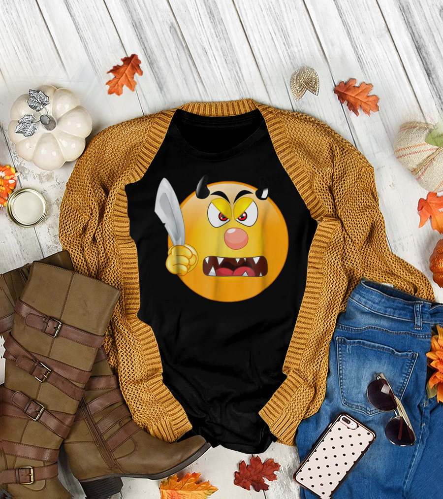 Screaming Emoji Horned Halloween Knife Devil Face Costume Party T-Shirt