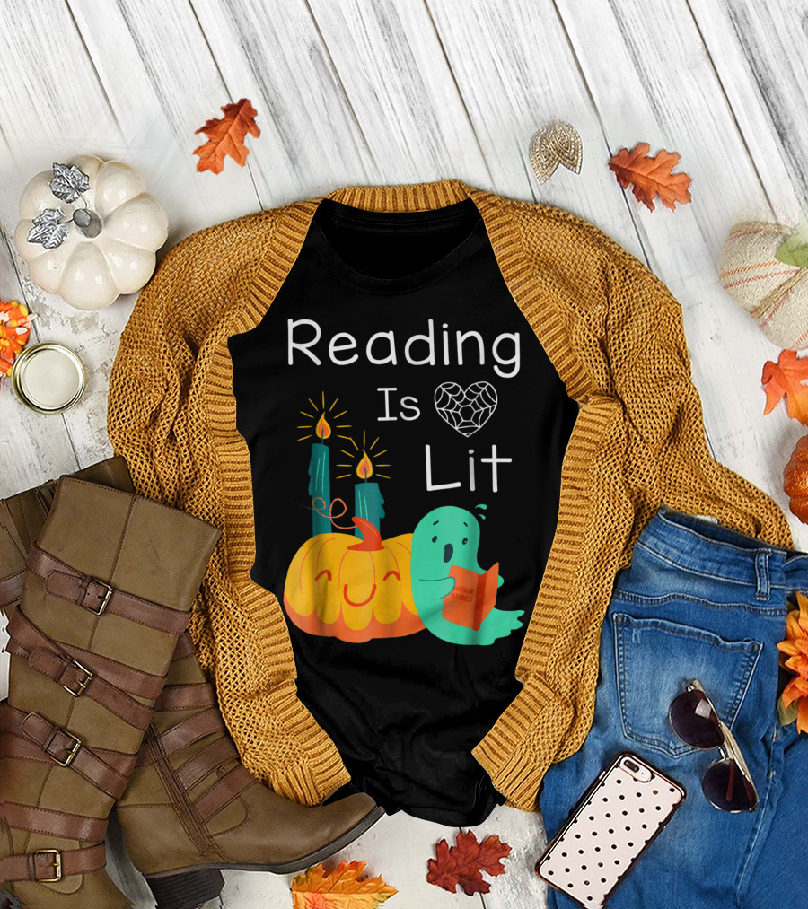 Teacher Librarian Halloween Costume Reading Is Lit Horror Stories T-Shirt