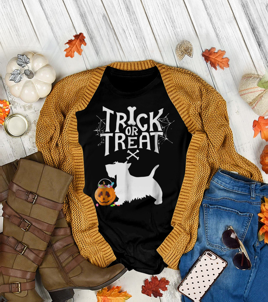 Trick Or Treat Scottie Scottish Terrier Pumpkin and Candy T-Shirt