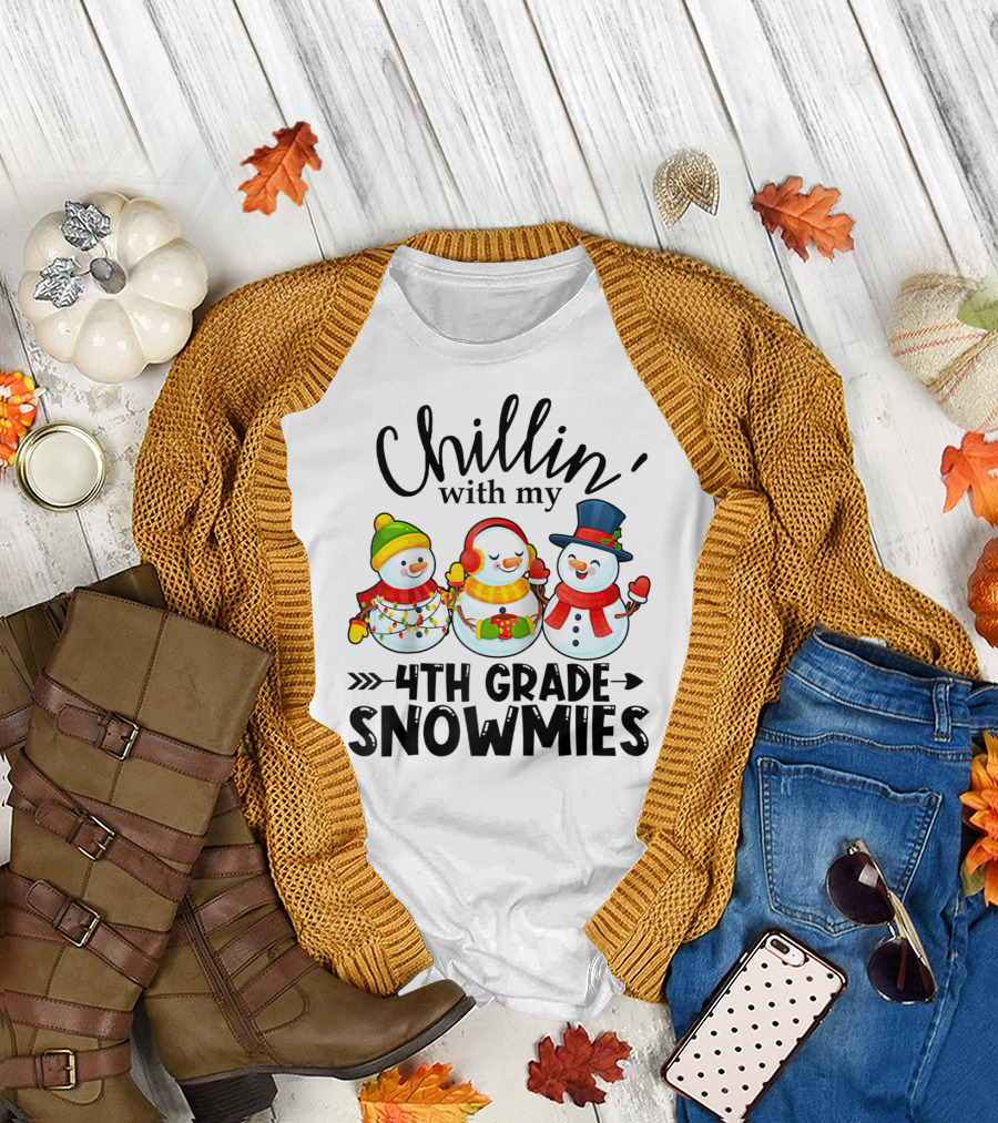 Chillin' With My 4th Grade Snowmies T-Shirt