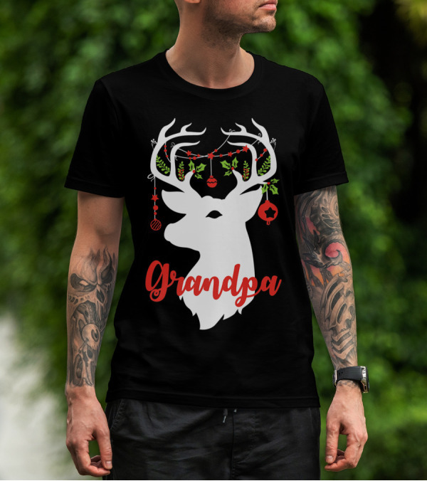 Grandpa Reindeer Christmas Deer Ornaments T-Shirt
