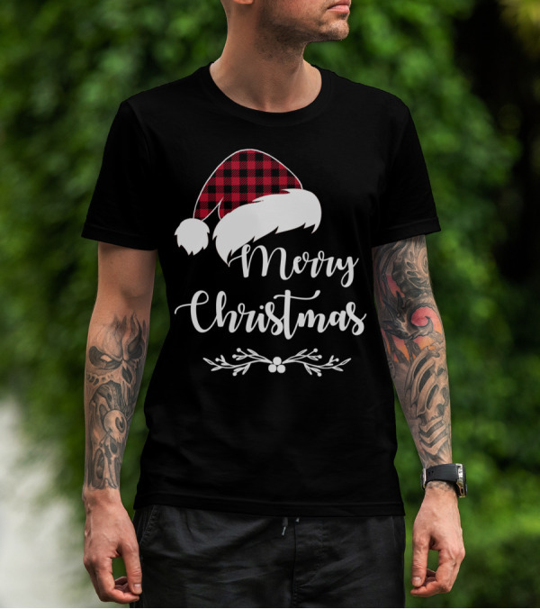 Merry Christmas Red Plaid Santa Hat With Holly Border T-Shirt