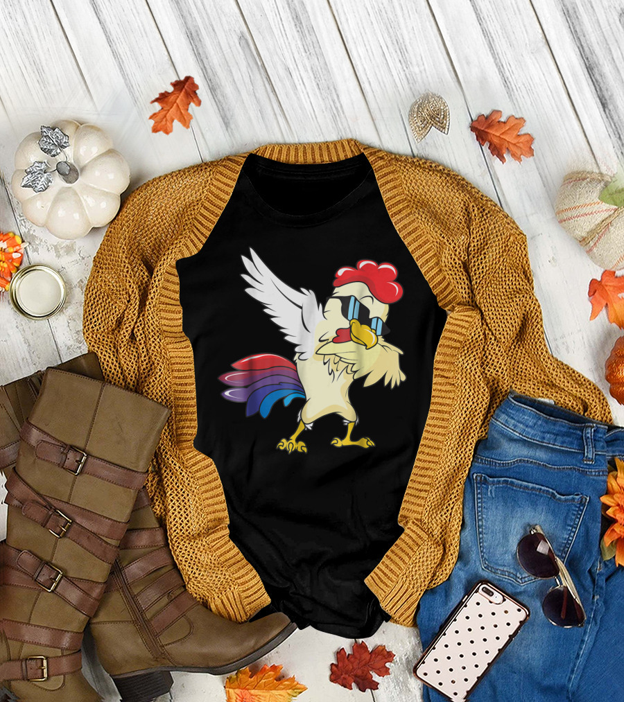 Dabbing Chicken Lover Funny Chicken Party Bird with Sunglasses T-Shirt