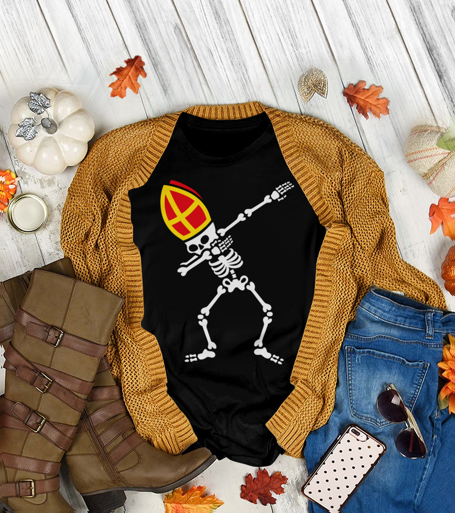 Funny Dabbing Sinterklaas Skeleton Saint Hat T-Shirt