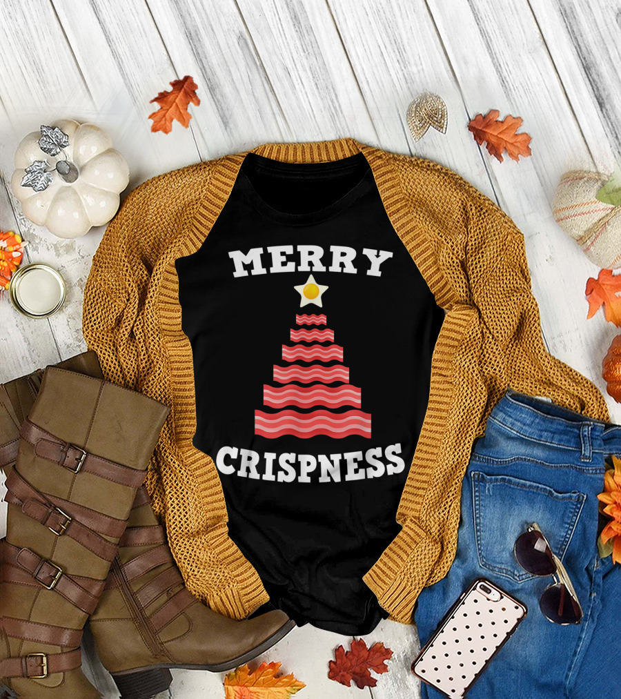 Merry Crispness Funny Bacon Tree Pun with Egg Star T-Shirt