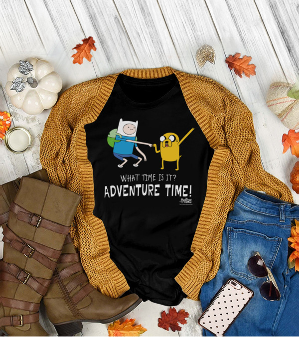 What Time Is It Adventure Time Finn And Jake Fist Bump T-Shirt