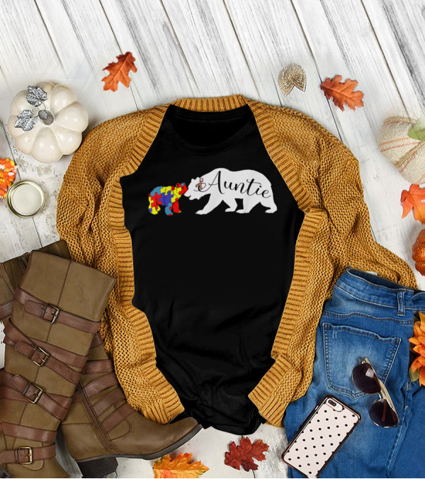 Auntie Bear With Autism Awareness Puzzle Pattern Bear T-Shirt