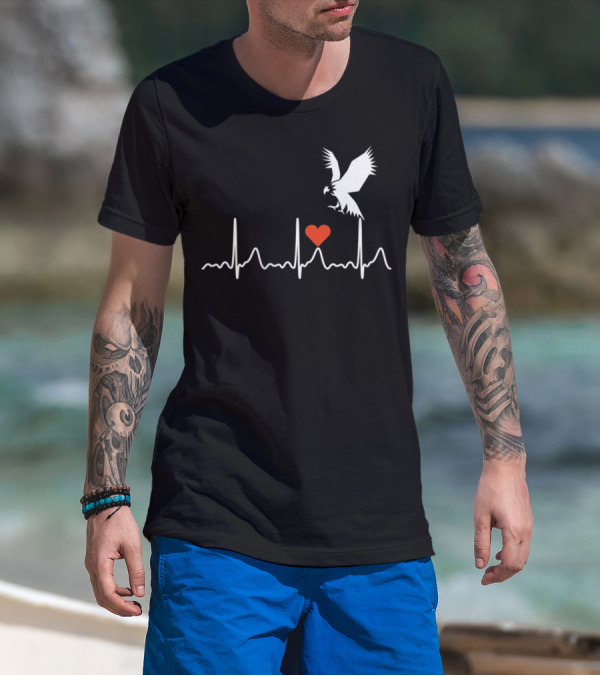 Cool American Eagle Heartbeat USA Great T-Shirt