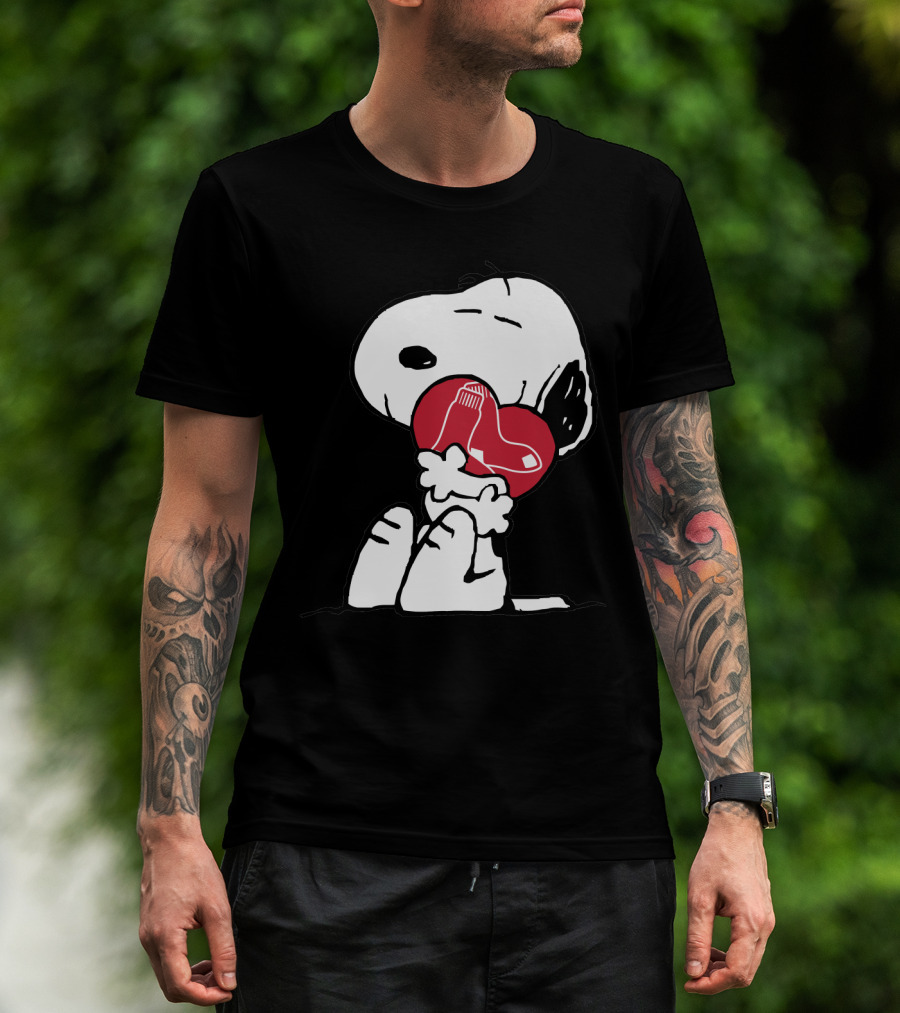 Snoopy Hugging Boston Red Sox T-Shirt