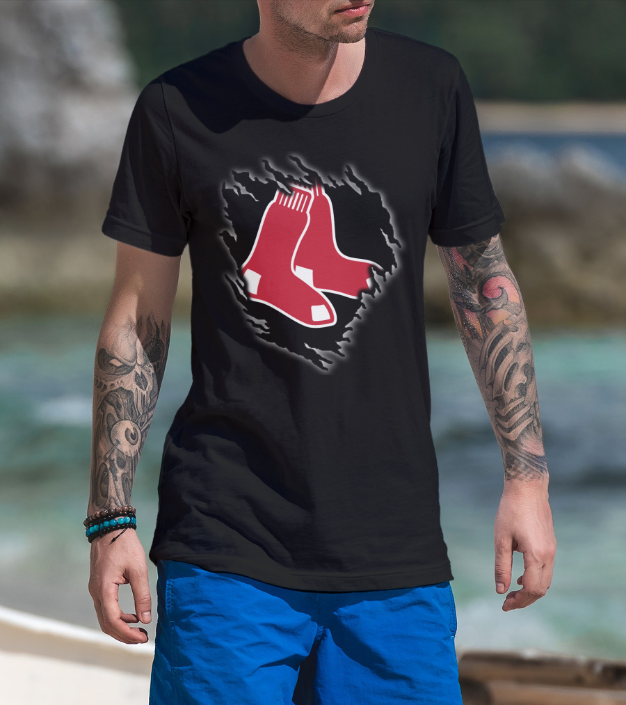 Boston Red Sox Logo With Ripped Effect T-Shirt