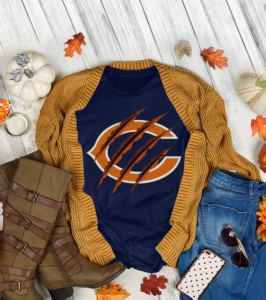 Chicago Bears Logo With Claw Marks T-Shirt