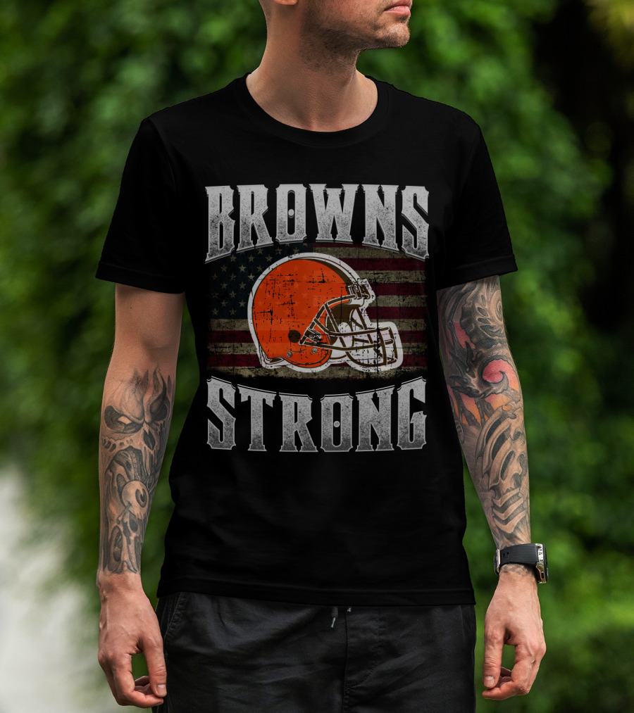 Browns Strong American Flag Cleveland Browns Helmet T-Shirt