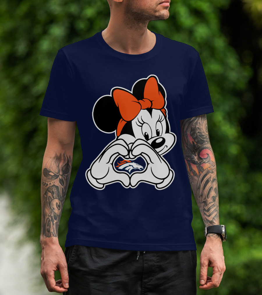 Minnie Mouse Heart Hands Denver Broncos T-Shirt