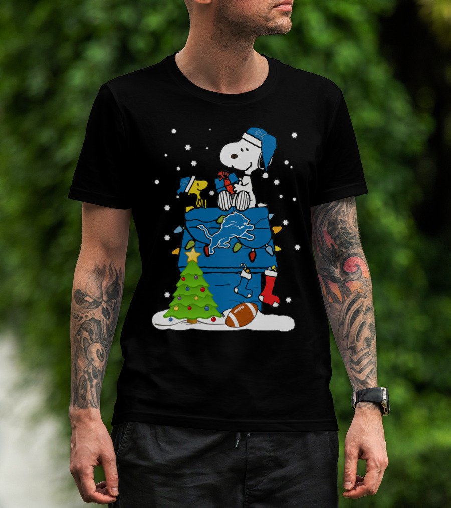Detroit Lions Snoopy Christmas Football House With Tree And Stockings T-Shirt