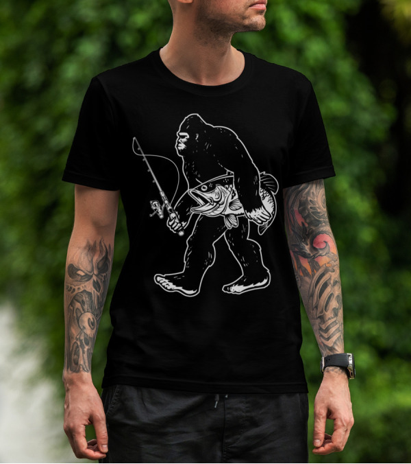 Bigfoot Bass Fishing Gear Sasquatch Holding Fish And Fishing Rod T-Shirt