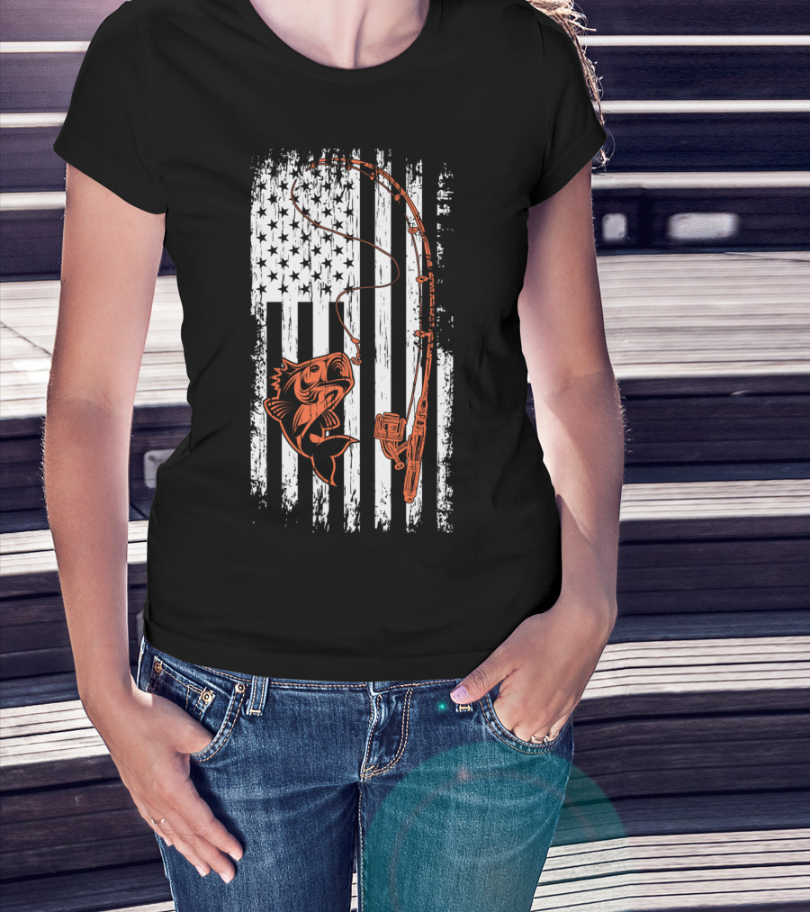 USA Fishing Flag Bass And Rod American Flag T-Shirt