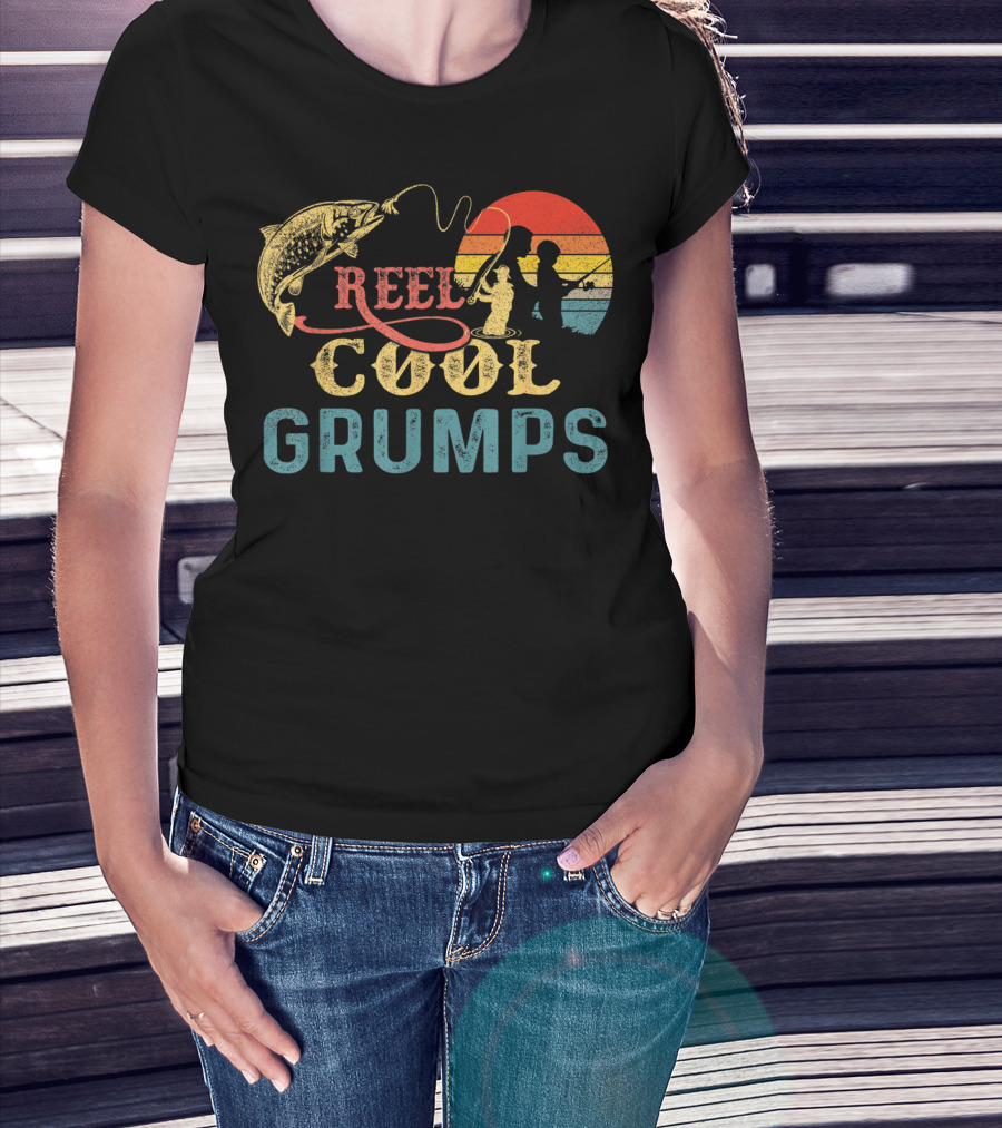 Reel Cool Grumps Vintage Fishing Nature Lovers T-Shirt
