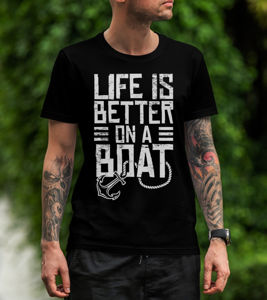 Vintage Life Is Better On A Boat Anchor Sailing Fishing Rope T-Shirt