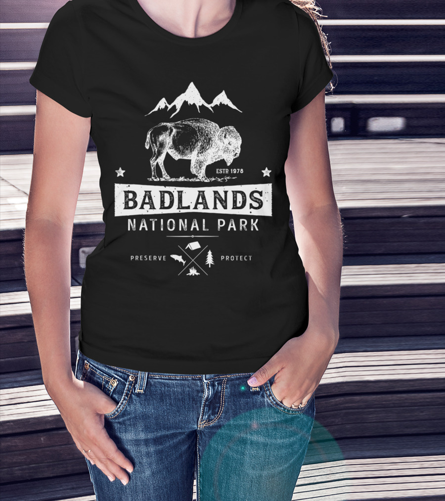 Badlands National Park Vintage Buffalo Bison South Dakota Estp 1978 Preserve Protect T-Shirt
