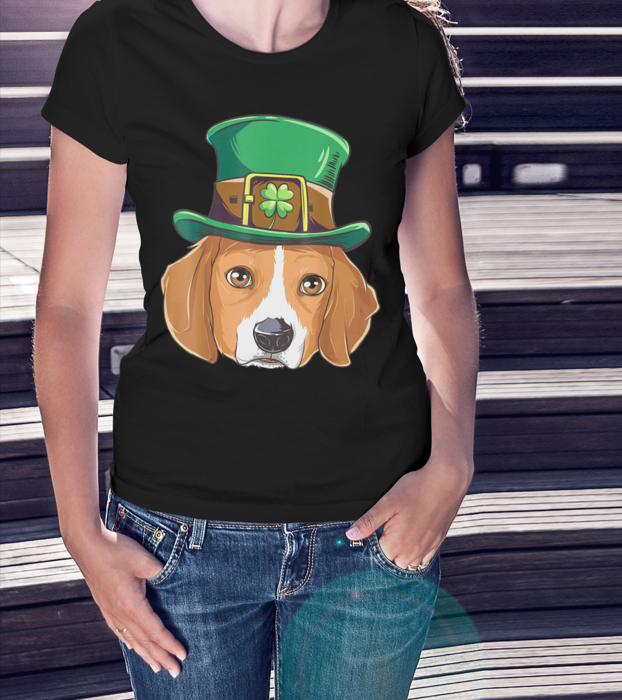 Beagle Wearing Leprechaun Hat With Shamrock T-Shirt