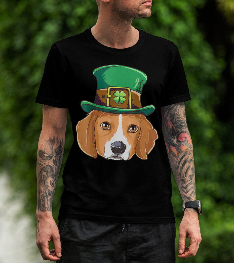 Beagle Wearing Leprechaun Hat With Shamrock T-Shirt