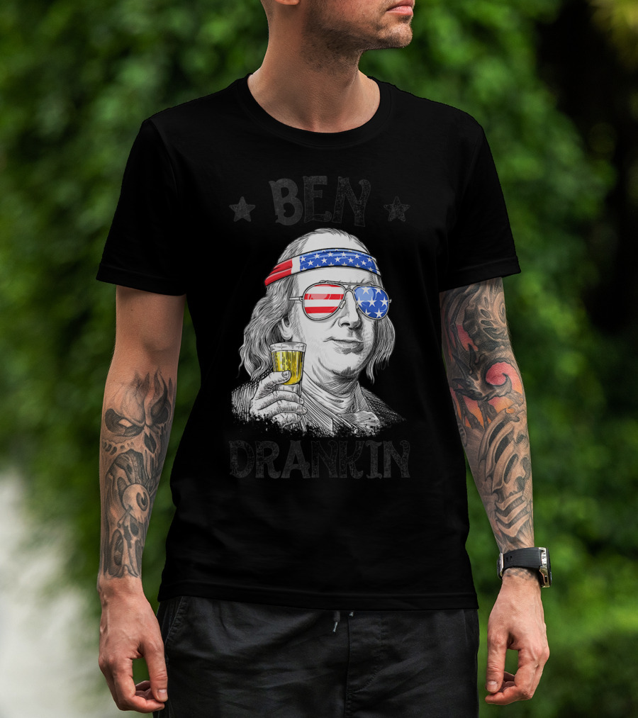 Ben Drankin Patriotic 4th Of July Benjamin Franklin With Beer And American Flag Accessories T-Shirt