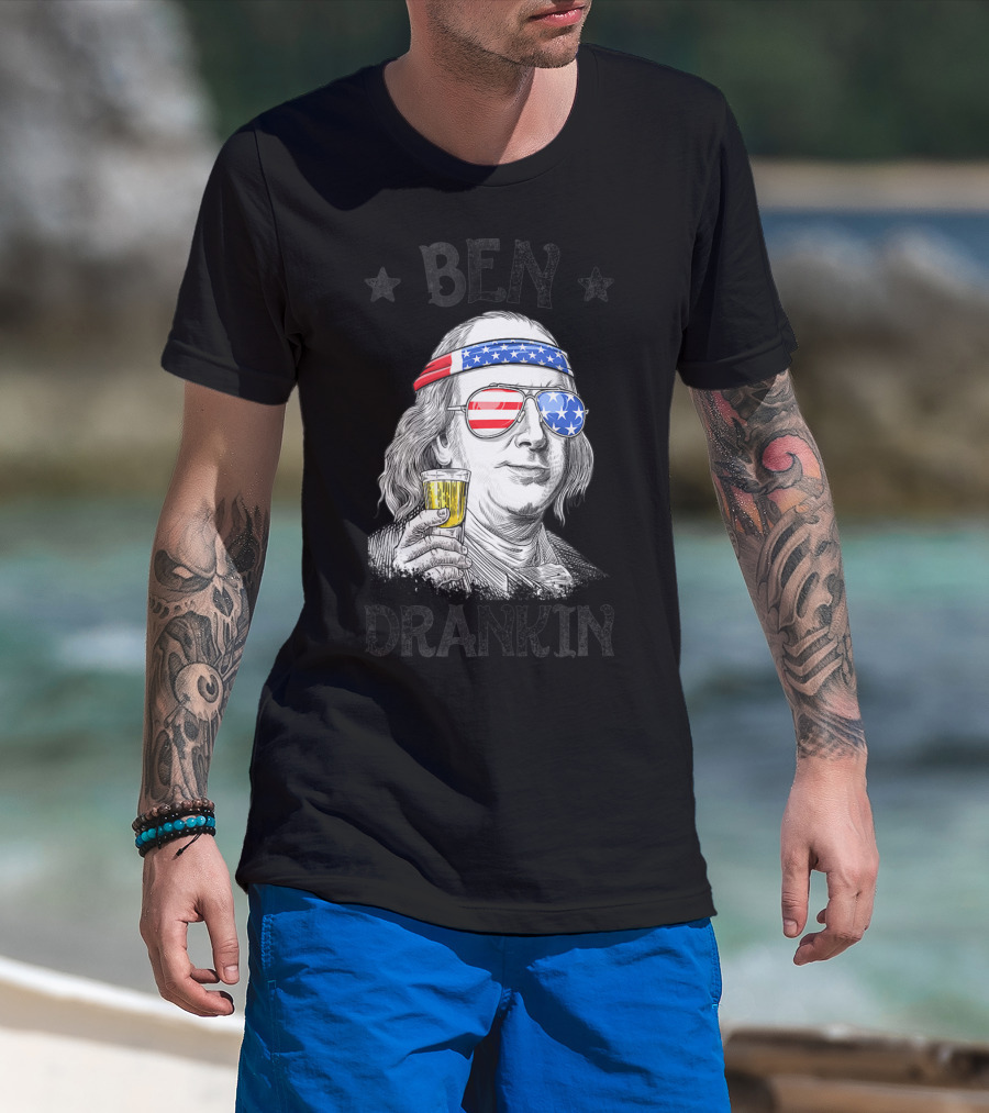 Ben Drankin Patriotic 4th Of July Benjamin Franklin With Beer And American Flag Accessories T-Shirt