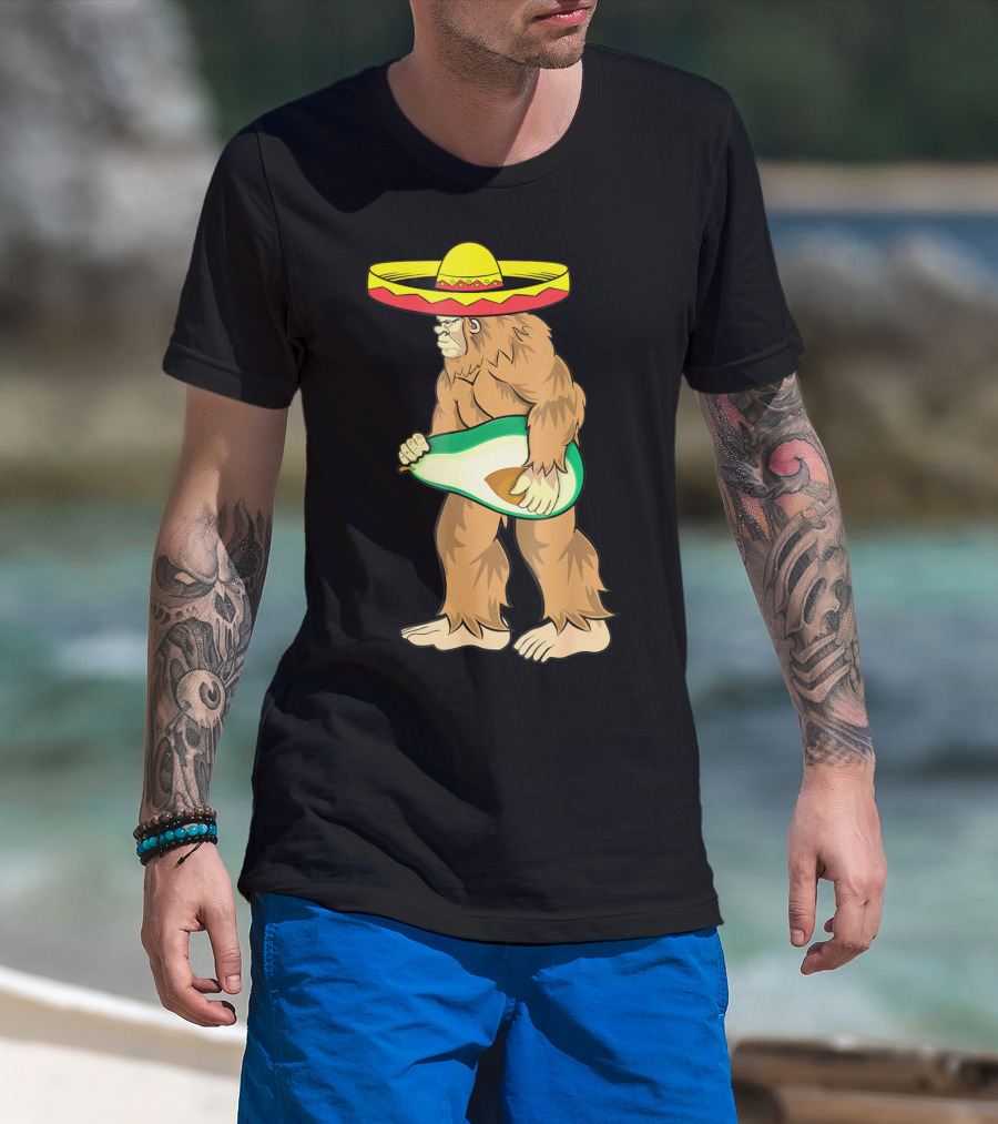 Bigfoot Wearing Sombrero Holding Avocado Cinco De Mayo Sasquatch T-Shirt
