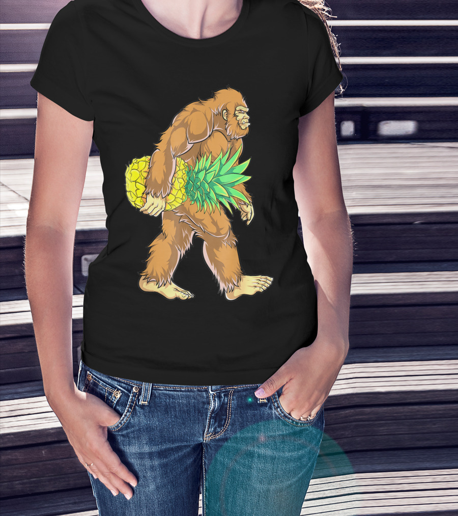 Bigfoot Sasquatch Carrying Pineapple Kids Novelty T-Shirt