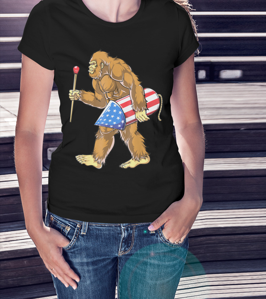 Bigfoot Sasquatch Fireworks 4th Of July Patriotic T-Shirt