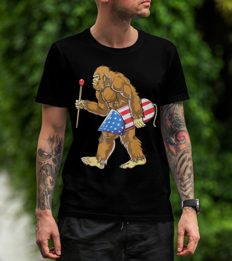 Bigfoot Sasquatch Fireworks 4th Of July Patriotic T-Shirt