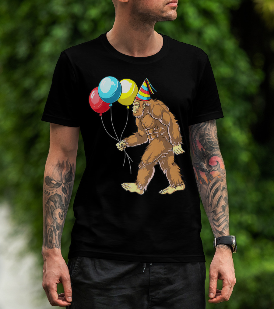 Bigfoot It's My Birthday Kids Boys Sasquatch Party With Balloons And Party Hat T-Shirt