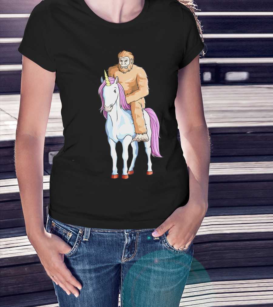 Bigfoot Sasquatch Riding Unicorn Mythical Creature Adventure T-Shirt