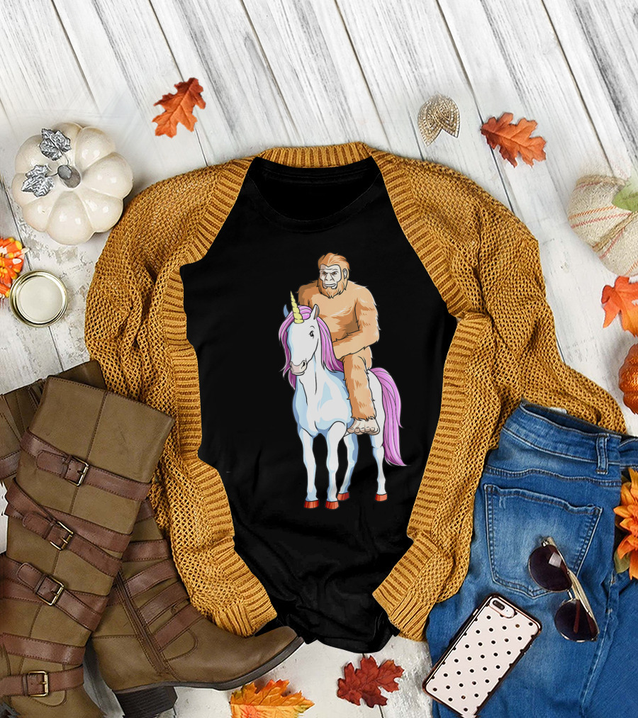 Bigfoot Sasquatch Riding Unicorn Mythical Creature Adventure T-Shirt