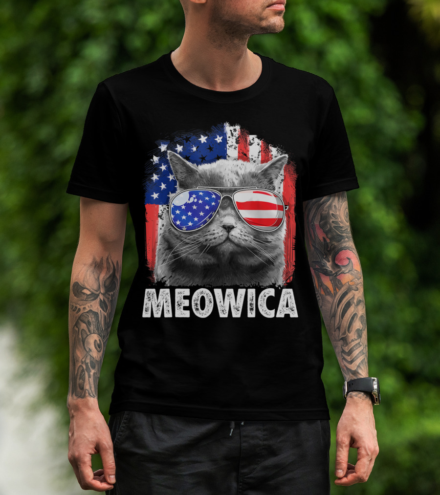 Meowica Cat USA American Flag Sunglasses 4th Of July Merica T-Shirt