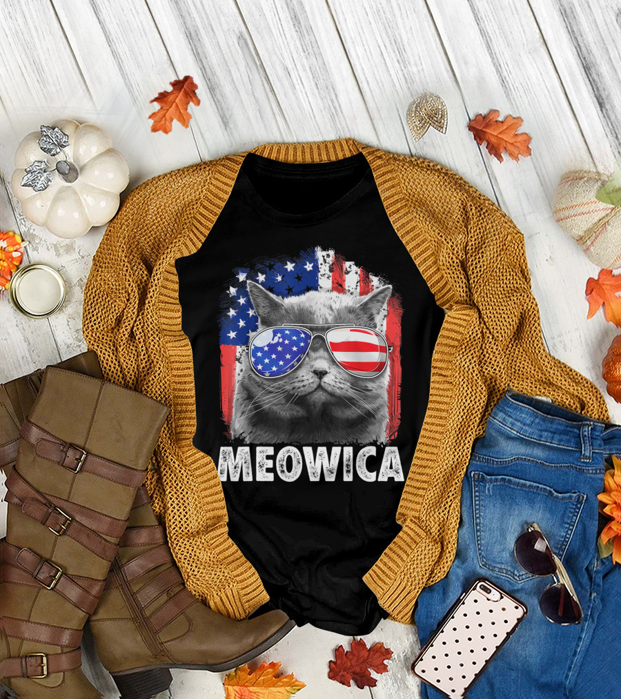 Meowica Cat USA American Flag Sunglasses 4th Of July Merica T-Shirt