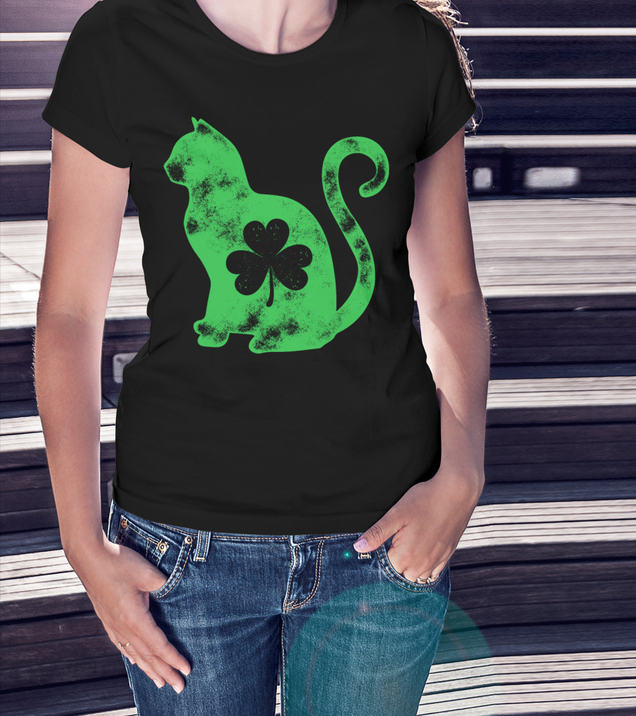 Cat Shamrock St Patricks Day Happy Cattys Women T-Shirt