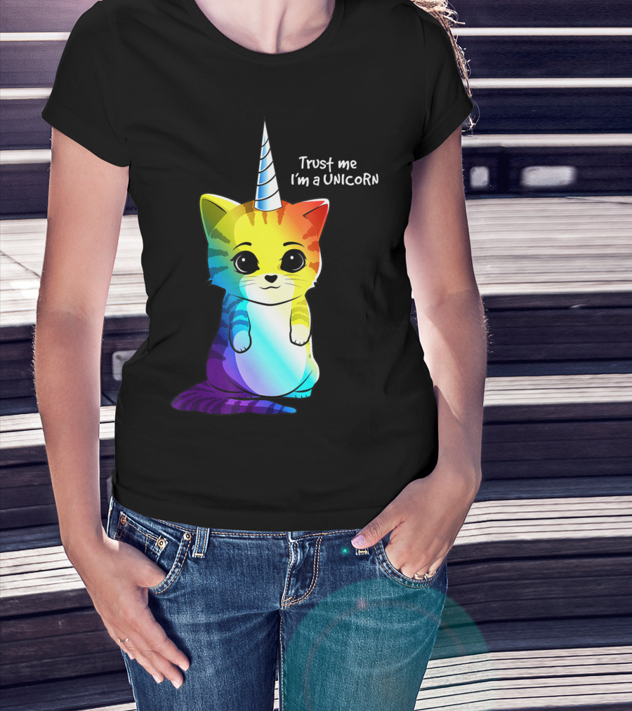 Trust Me I'm A Caticorn Unicorn Cat Kittycorn Girls Women Rainbow T-Shirt