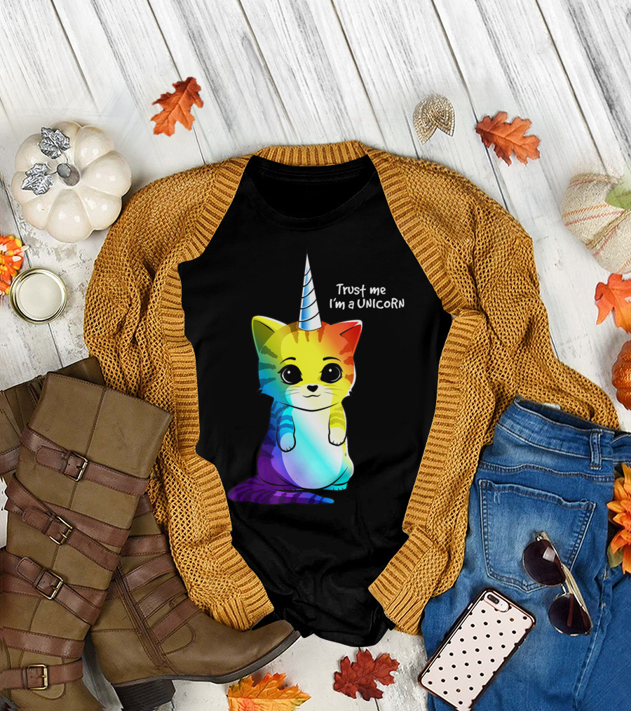 Trust Me I'm A Caticorn Unicorn Cat Kittycorn Girls Women Rainbow T-Shirt