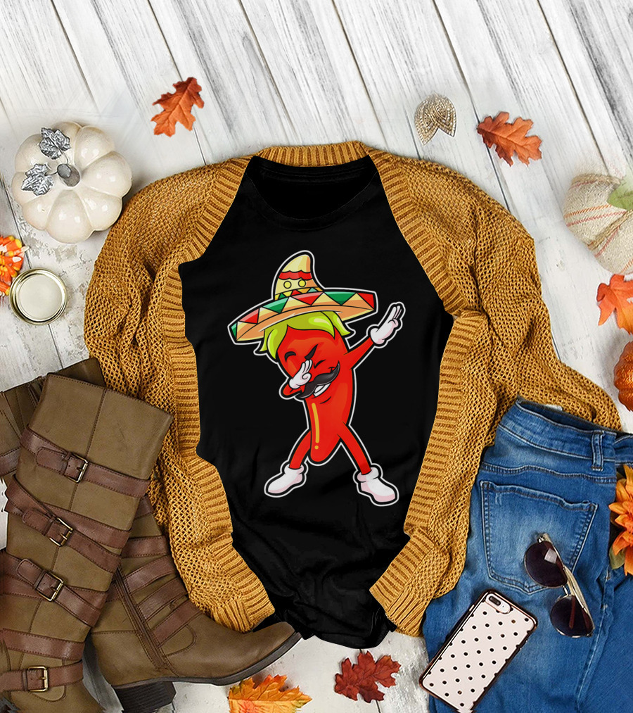 Chili Dabbing Pepper With Sombrero Mexican Hot Jalapeno Dab T-Shirt