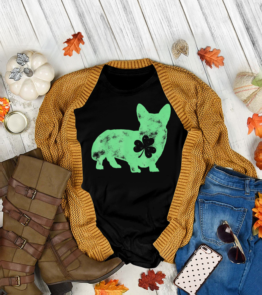 Corgi Shamrock Dog Lover St Patricks Day T-Shirt