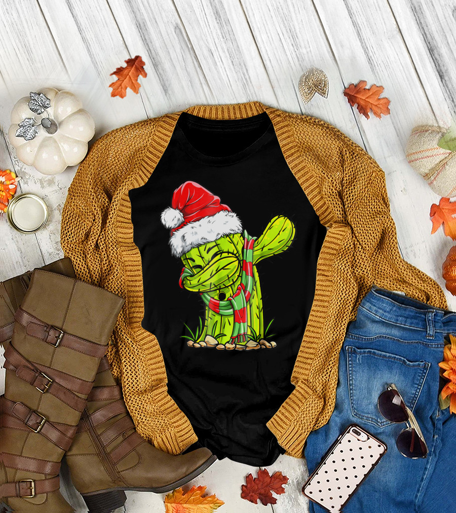 Dabbing Cactus Santa Christmas Hat And Scarf T-Shirt