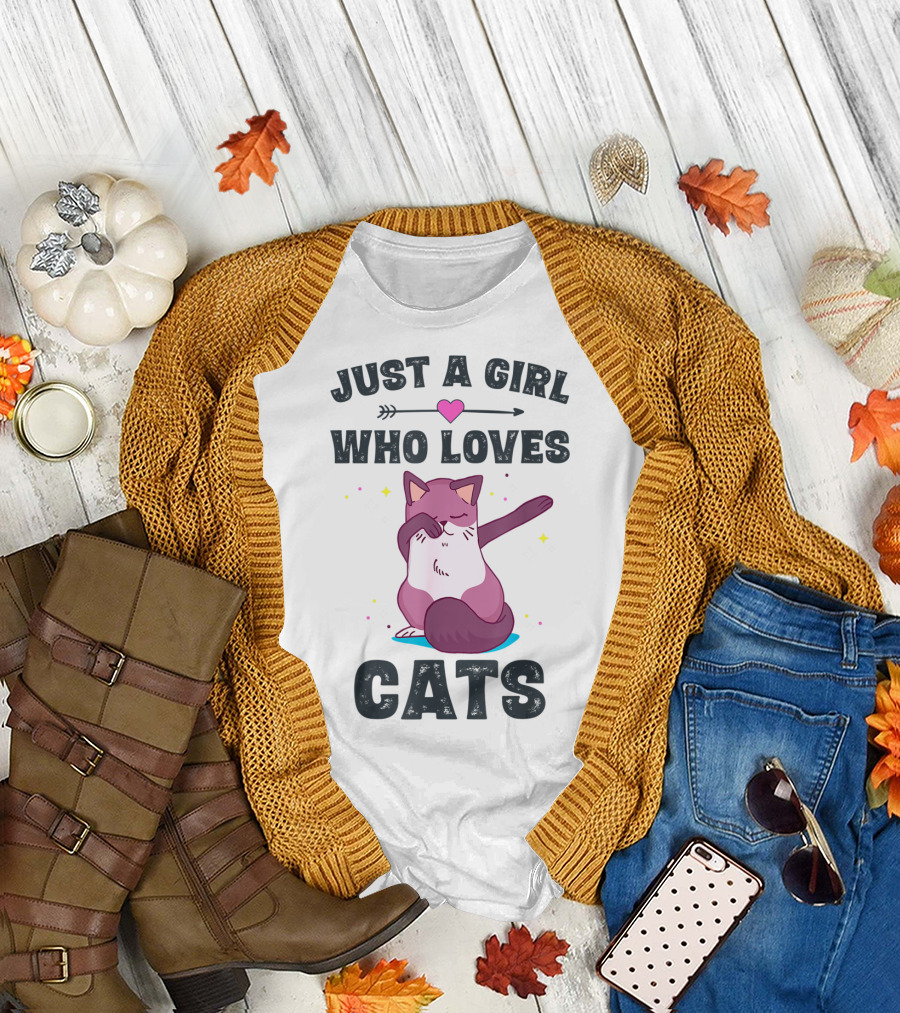 Just A Girl Who Loves Cats Dabbing Cat Lover T-Shirt
