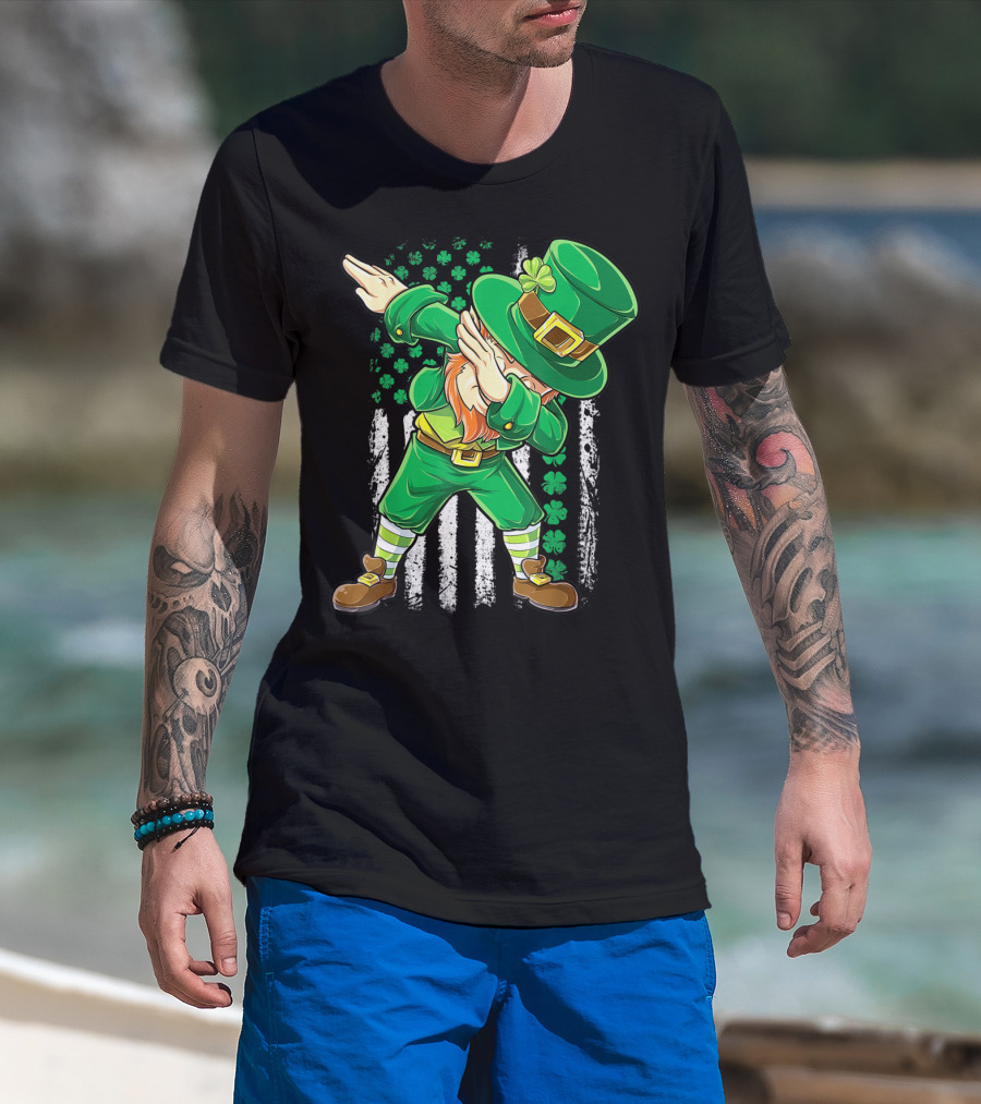 Dabbing Leprechaun With Irish American Flag Background And Shamrocks T-Shirt