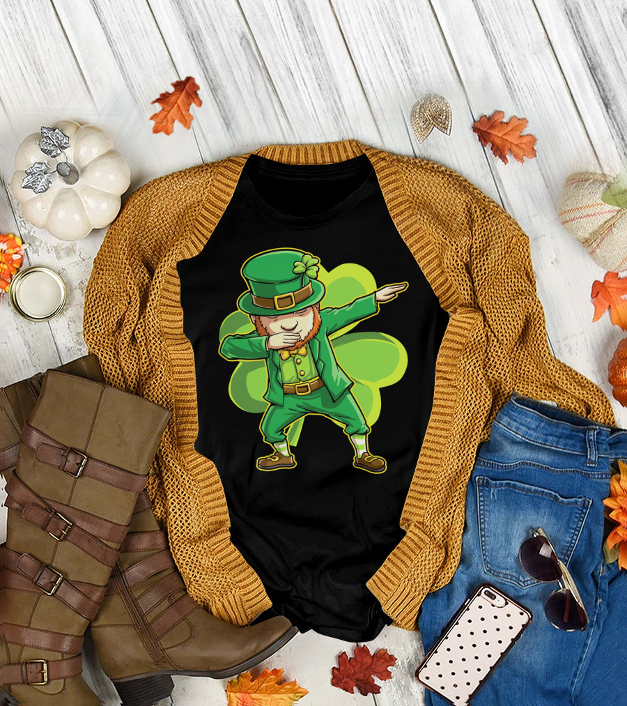 Dabbing Leprechaun Funny St Patricks Day Men Dab Shamrock T-Shirt
