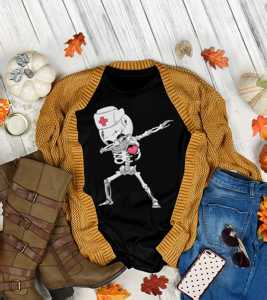 Dabbing Skeleton Nurse Xray Heart Halloween Dab T-Shirt