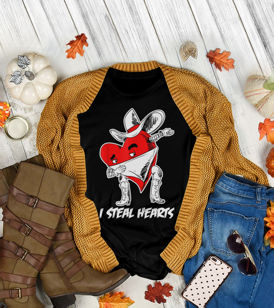 I Steal Hearts Dabbing Valentines Cowboy Heart T-Shirt