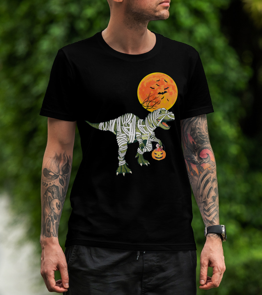 Dinosaur Halloween Mummy With Pumpkin And Full Moon Background T-Shirt