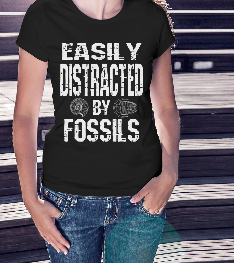 Easily Distracted By Fossils Fossil Collector Humor Ammonite Trilobite T-Shirt