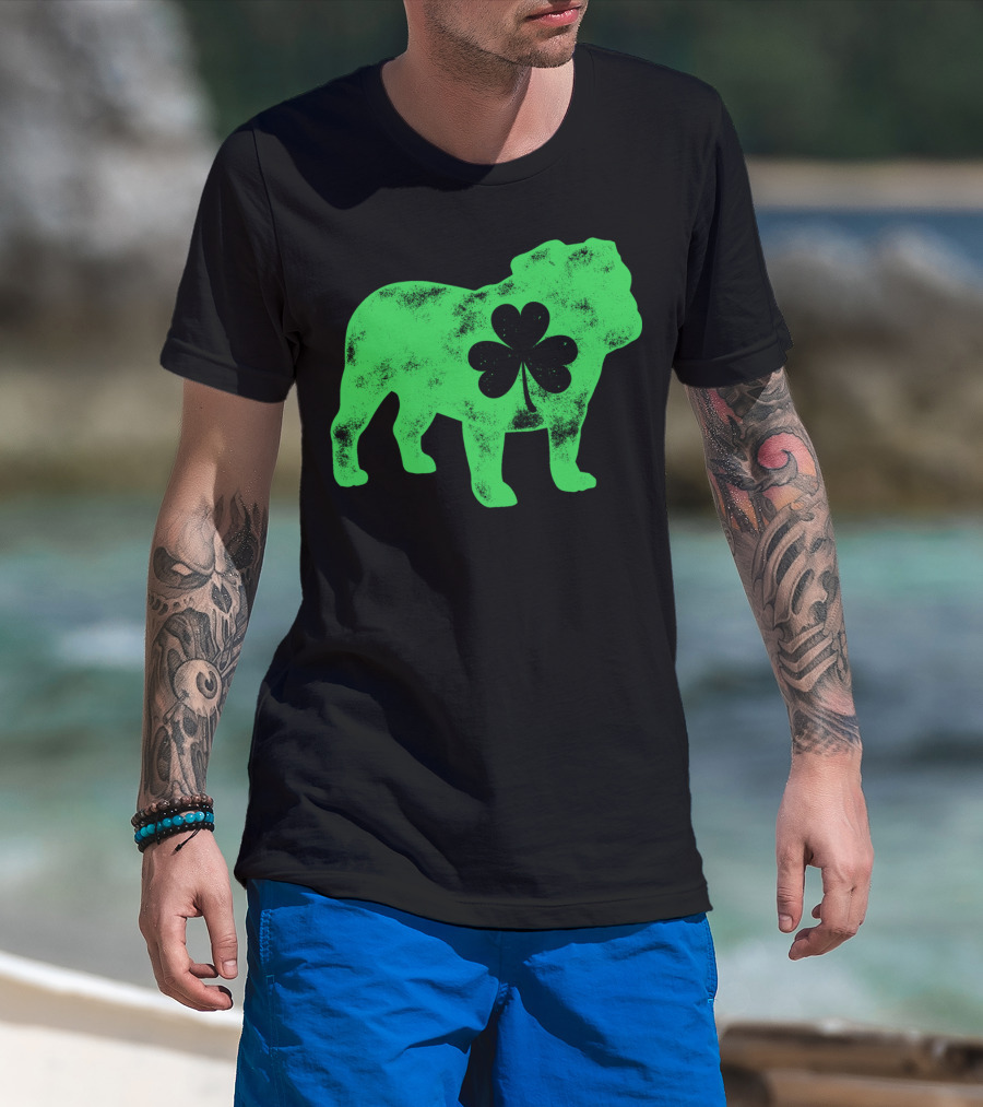 English Bulldog Shamrock St Patricks Day Men Dog T-Shirt